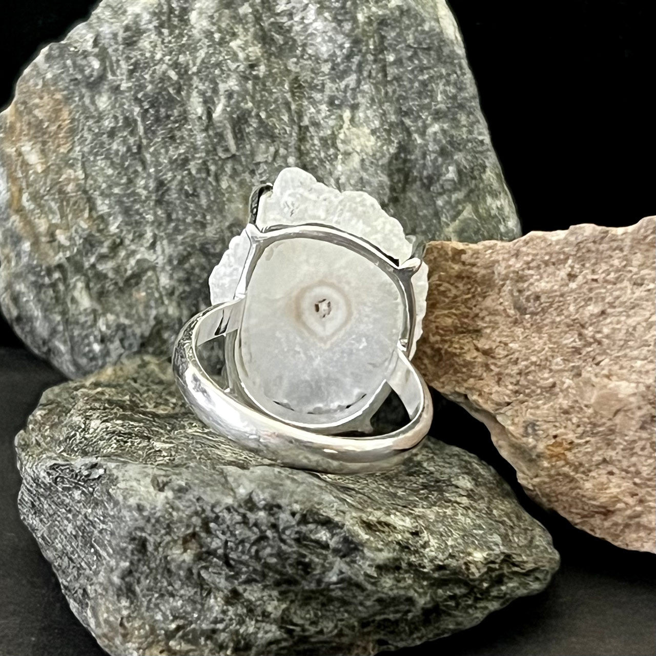 SOLAR QUARTZ EYE RING