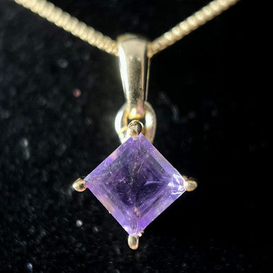 AMETHYST 18K VERMEIL GOLD 5X5 SQ PENDANT