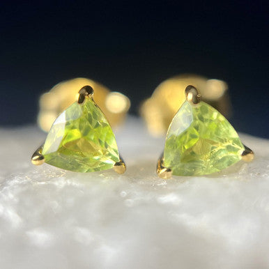 PERIDOT 18K VERMEIL GOLD STUD EARRINGS 4X4 TRIANGLE