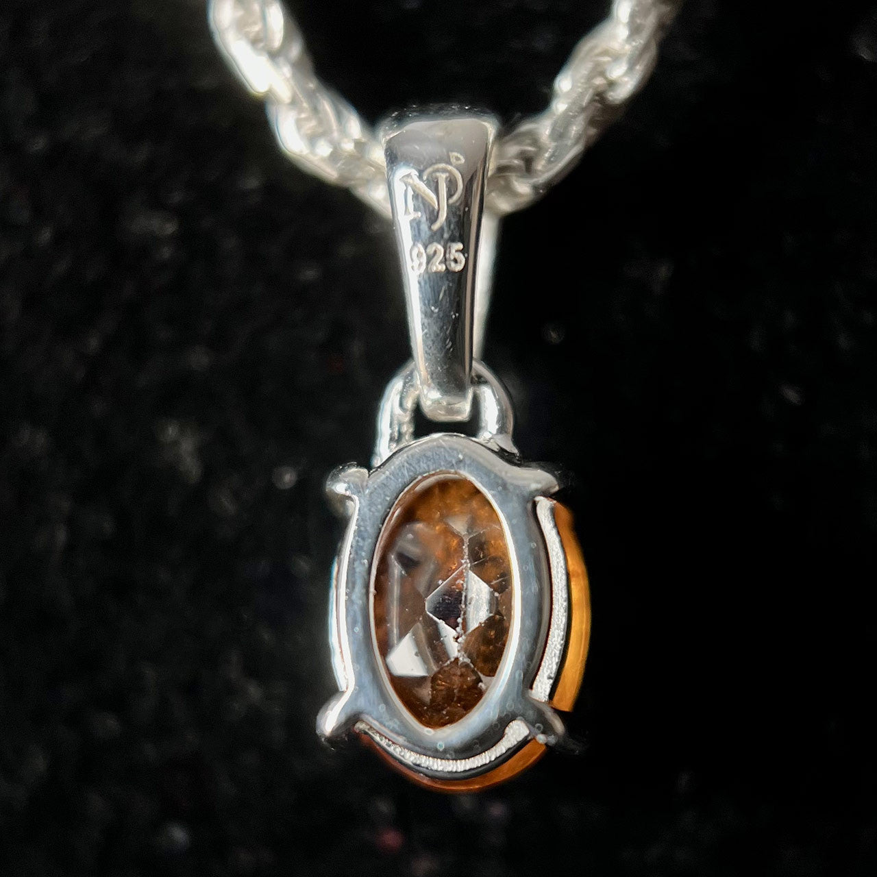 HESSONITE GARNET STERLING SILVER 5X7 OVAL PENDANT