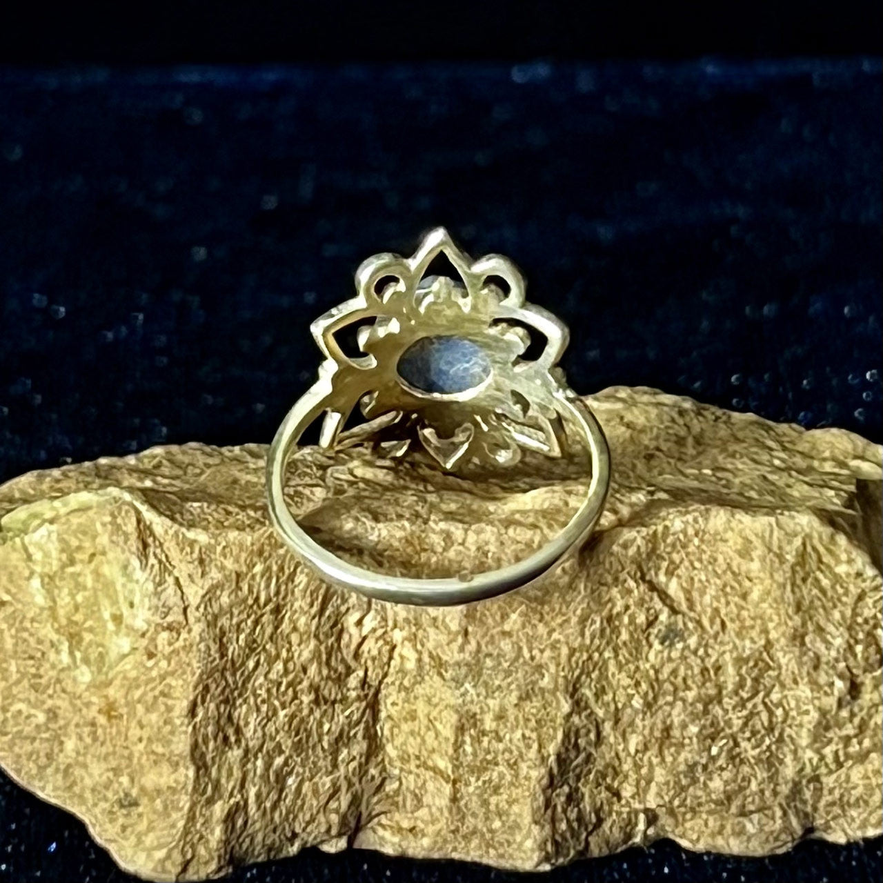 Lapis Lazuli Ring LOTUS 1