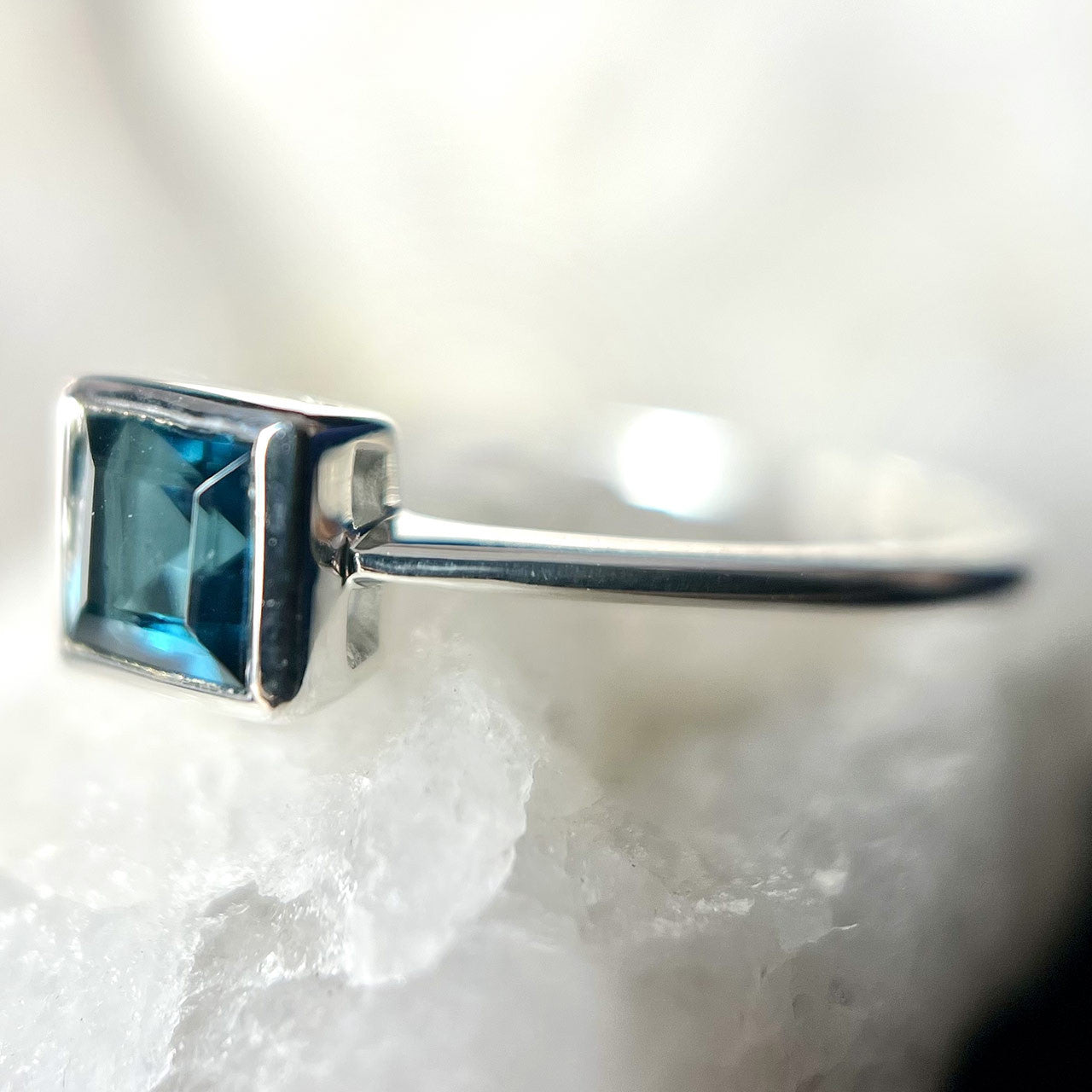 LONDON BLUE TOPAZ STERLING SILVER RING