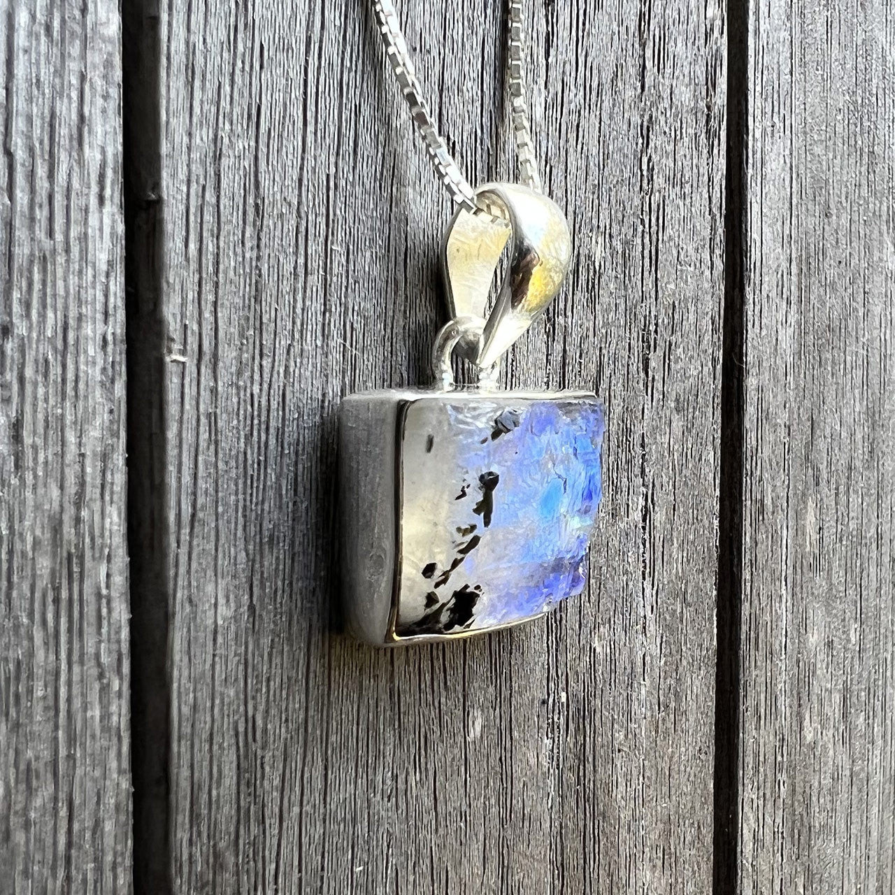 MOONSTONE PENDANT STERLING SILVER