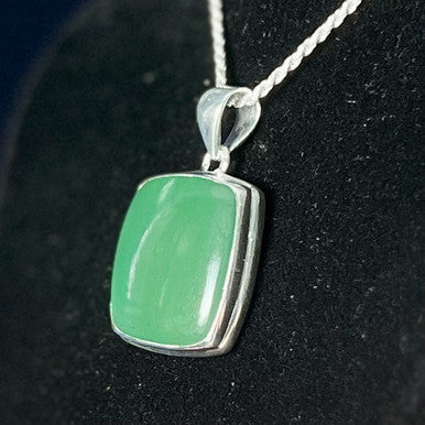 GREEN AVENTURINE PENDANT STERLING SILVER