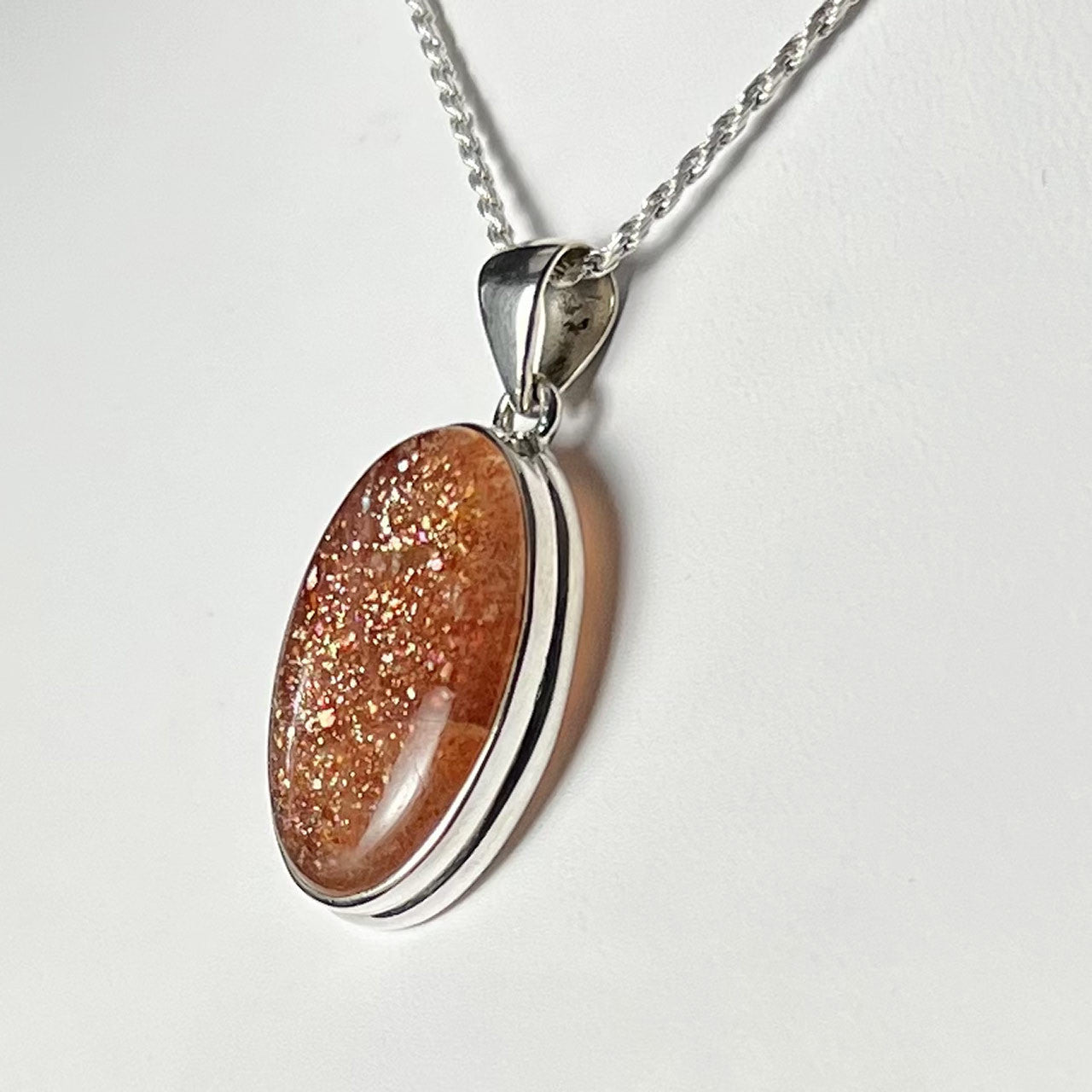 SUNSTONE PENDANT STERLING SILVER