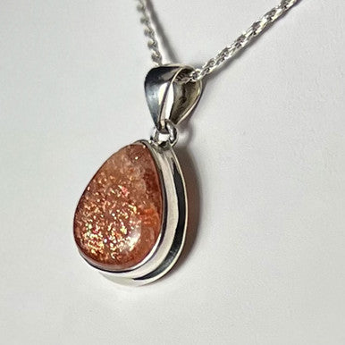 SUNSTONE PENDANT STERLING SILVER