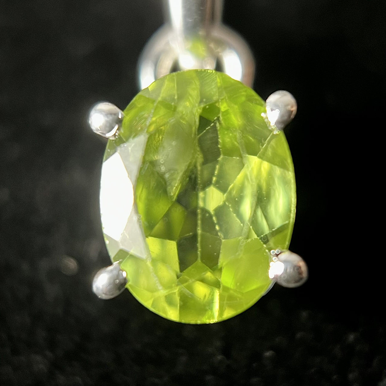 PERIDOT PENDANT STERLING SILVER