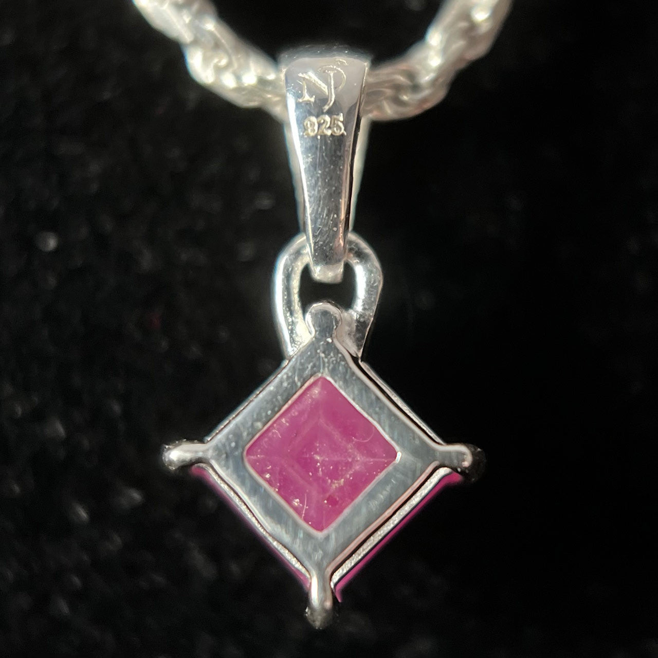 NATURAL RUBY STERLING SILVER 5X5 SQ PENDANT