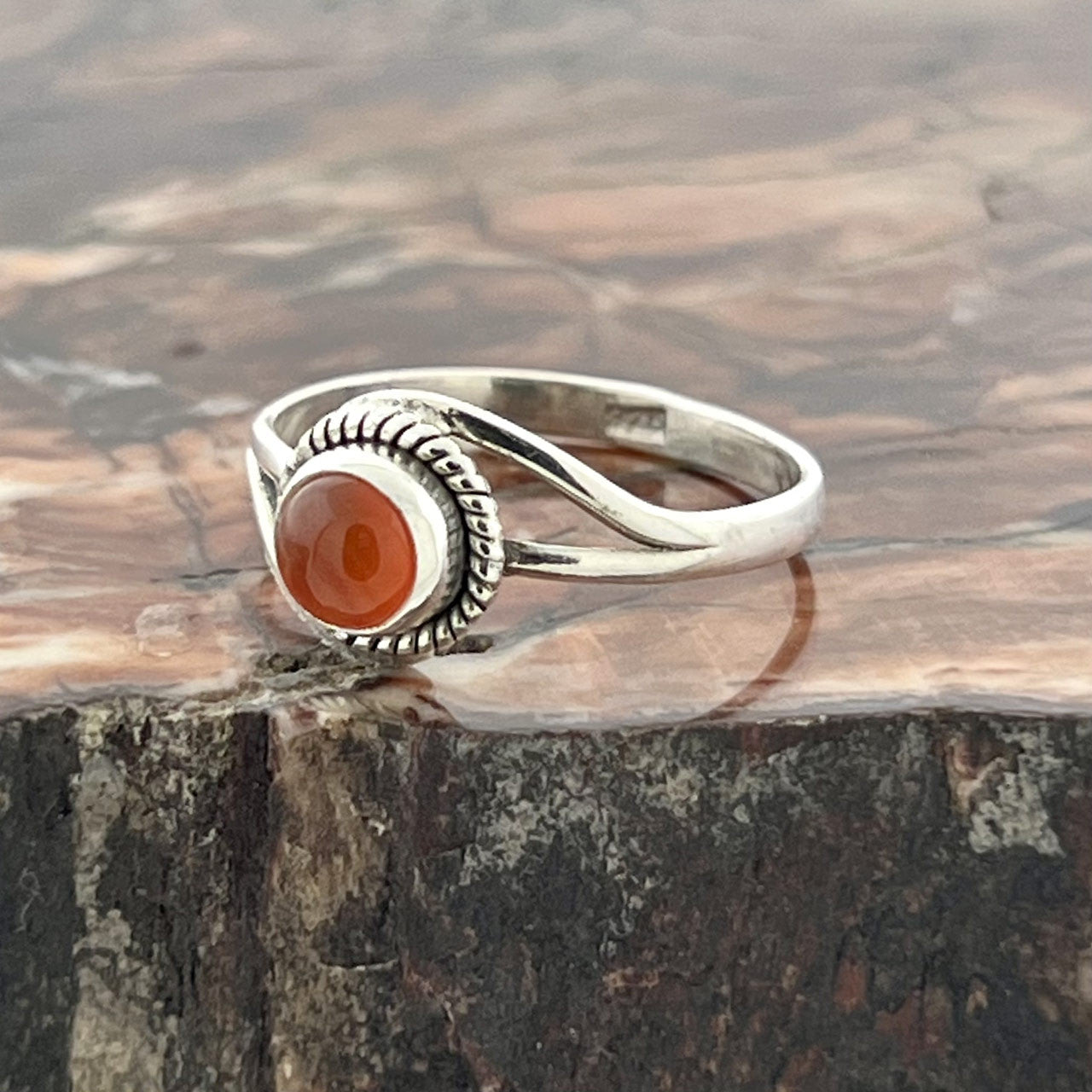 CARNELIAN STERLING SILVER INFINITY RING