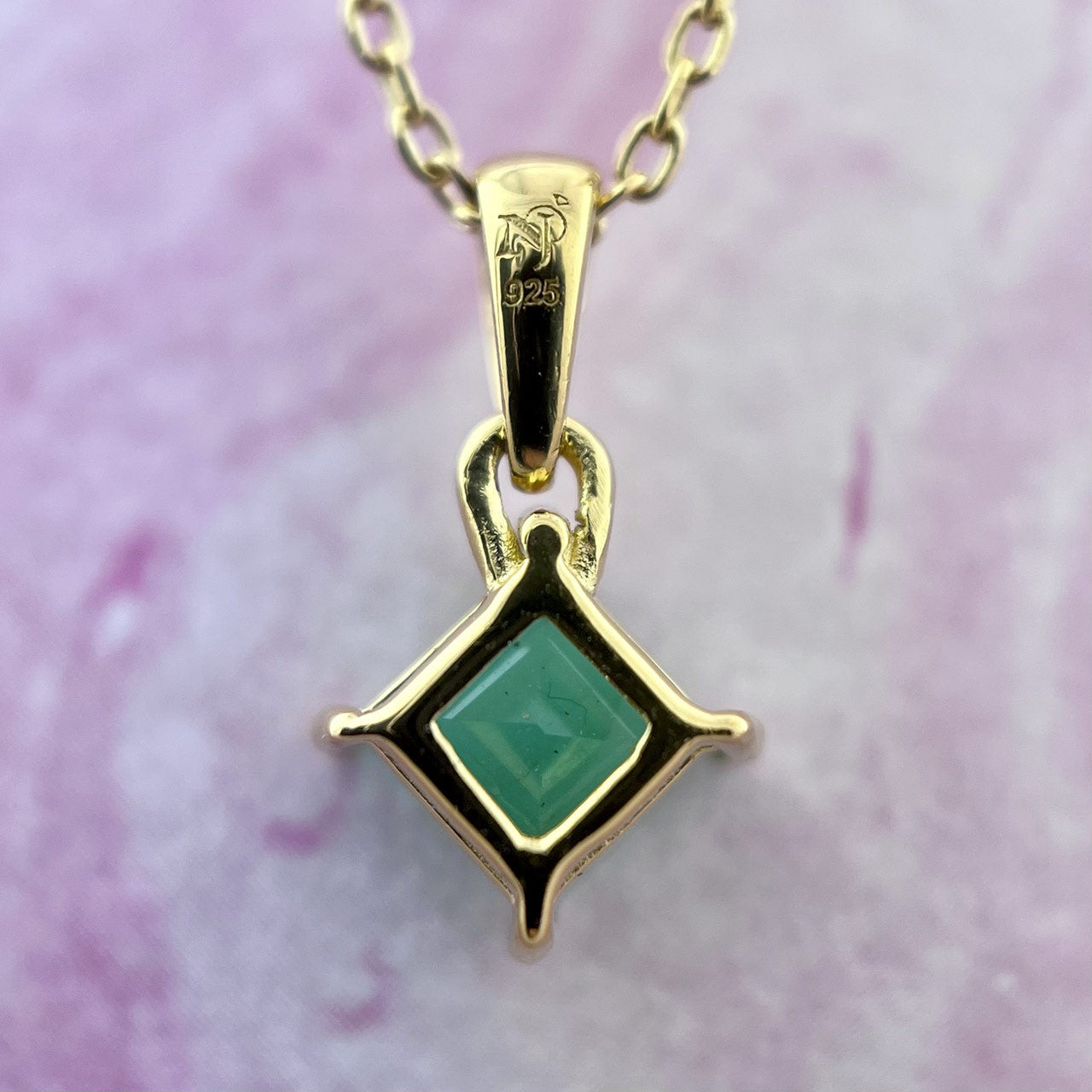 NATURAL EMERALD 18K VERMEIL YELLOW GOLD PENDANT SQ