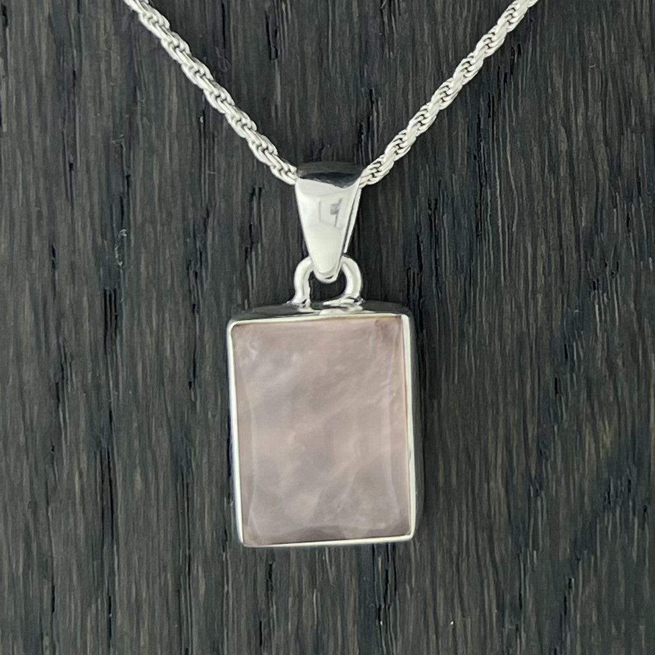 ROSE QUARTZ STERLING SILVER PENDANT