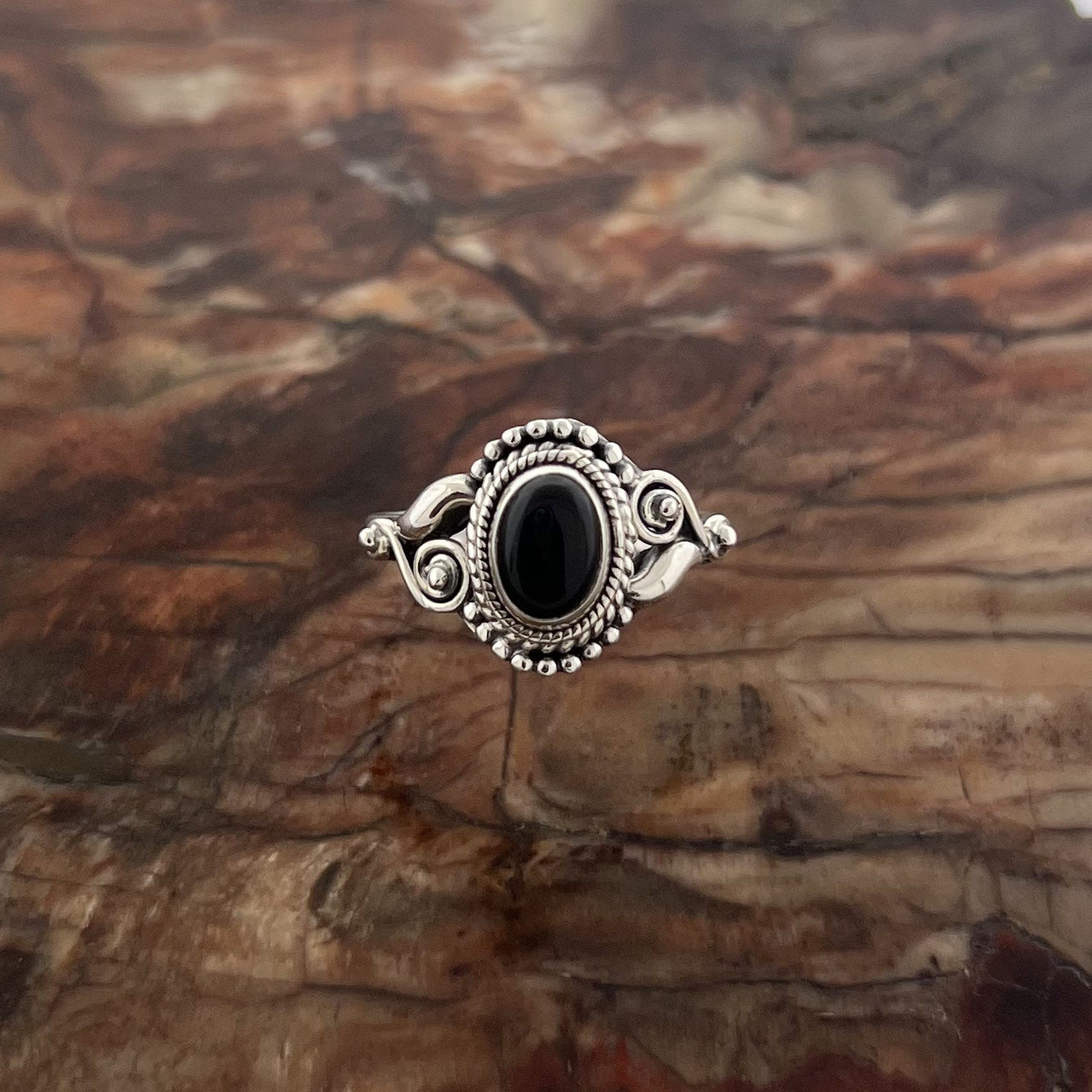 BLACK ONYX DAHLIA RING