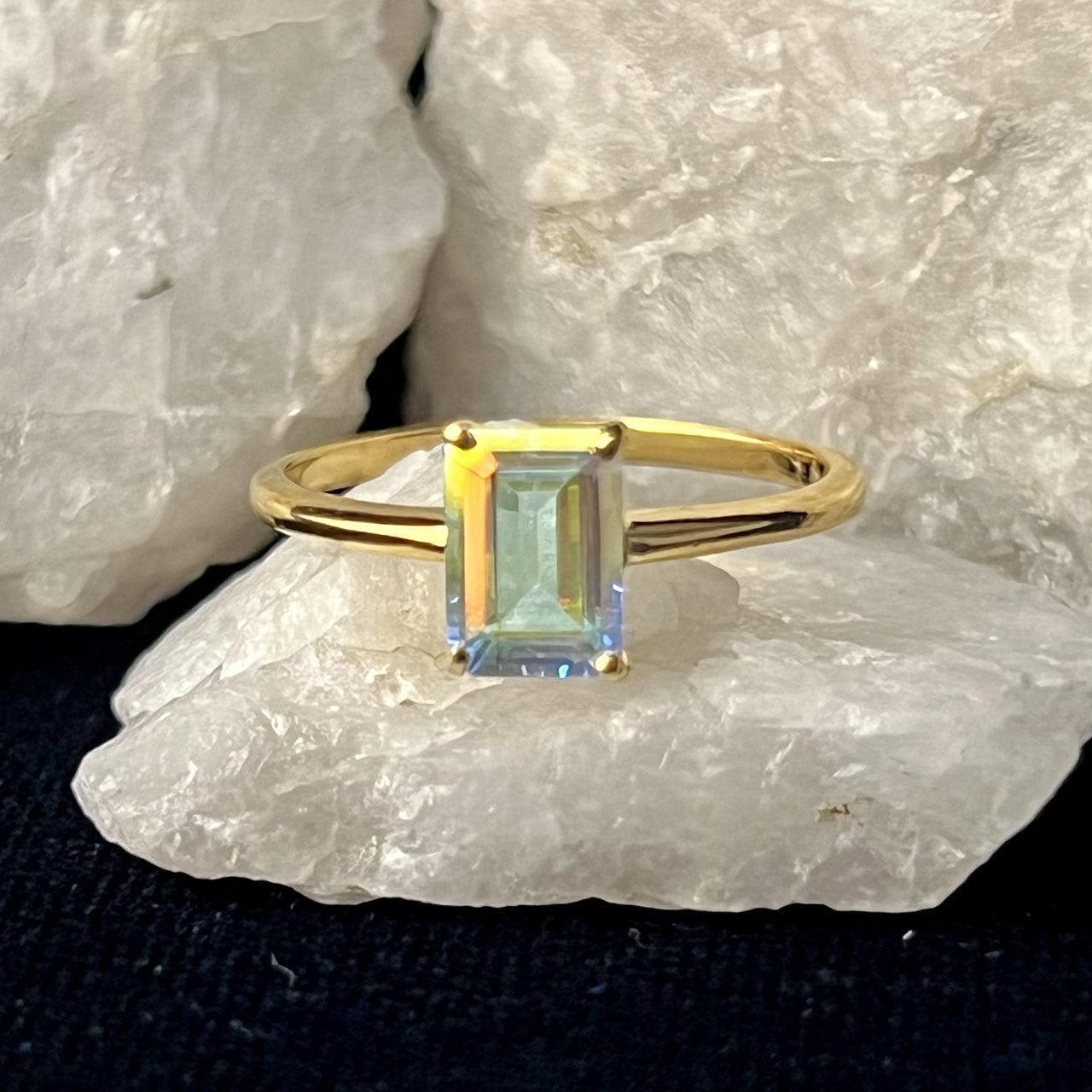 MERCURY MYSTIC TOPAZ RING VERMEIL YELLOW GOLD