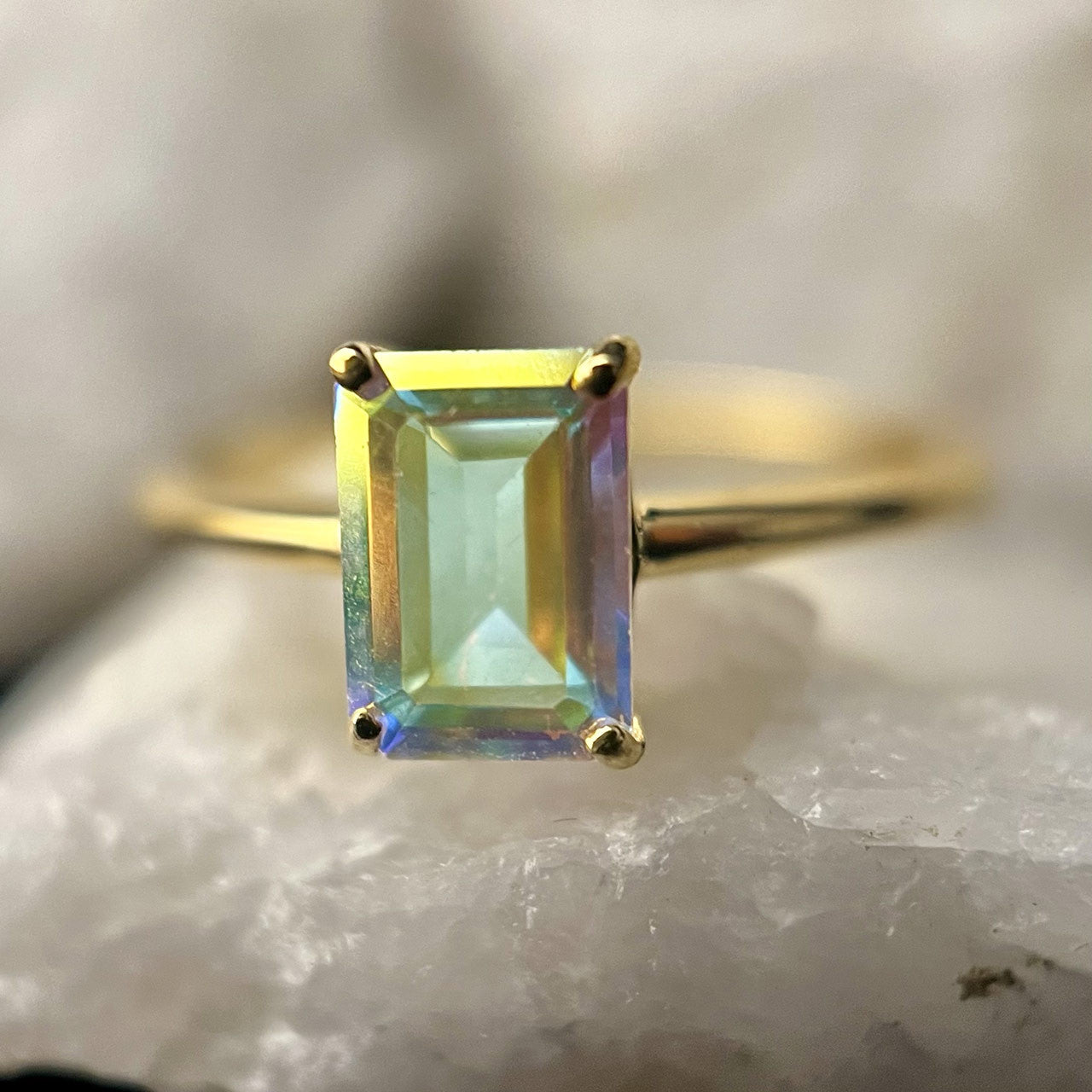 MERCURY MYSTIC TOPAZ RING VERMEIL YELLOW GOLD