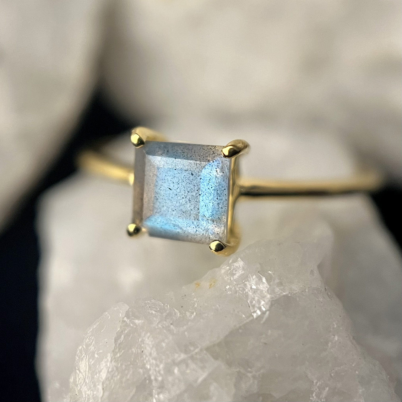 LABRADORITE RING VERMEIL YELLOW GOLD