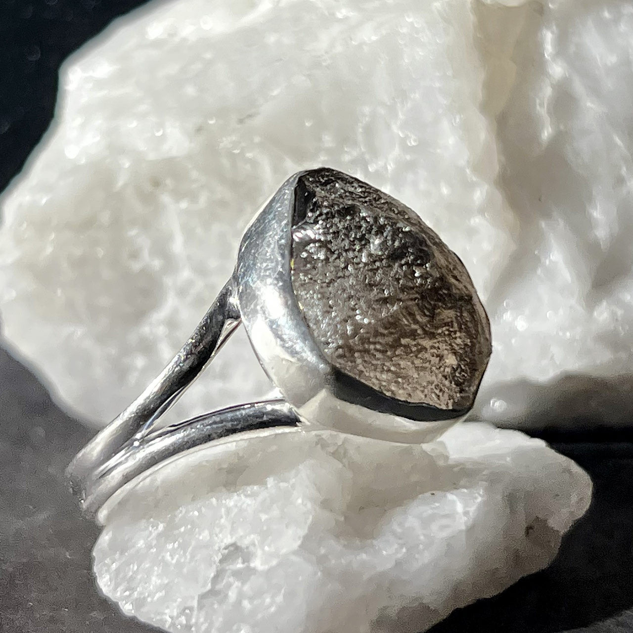 COLUMBIAN TEKTITE RING STERLING SILVER