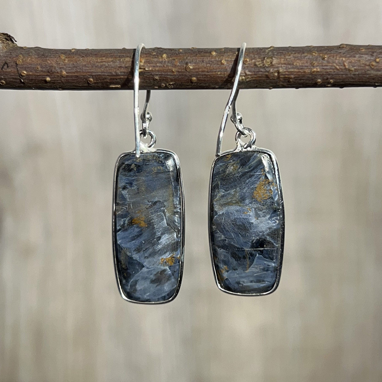 PIETERSITE EARRING STERLING SILVER