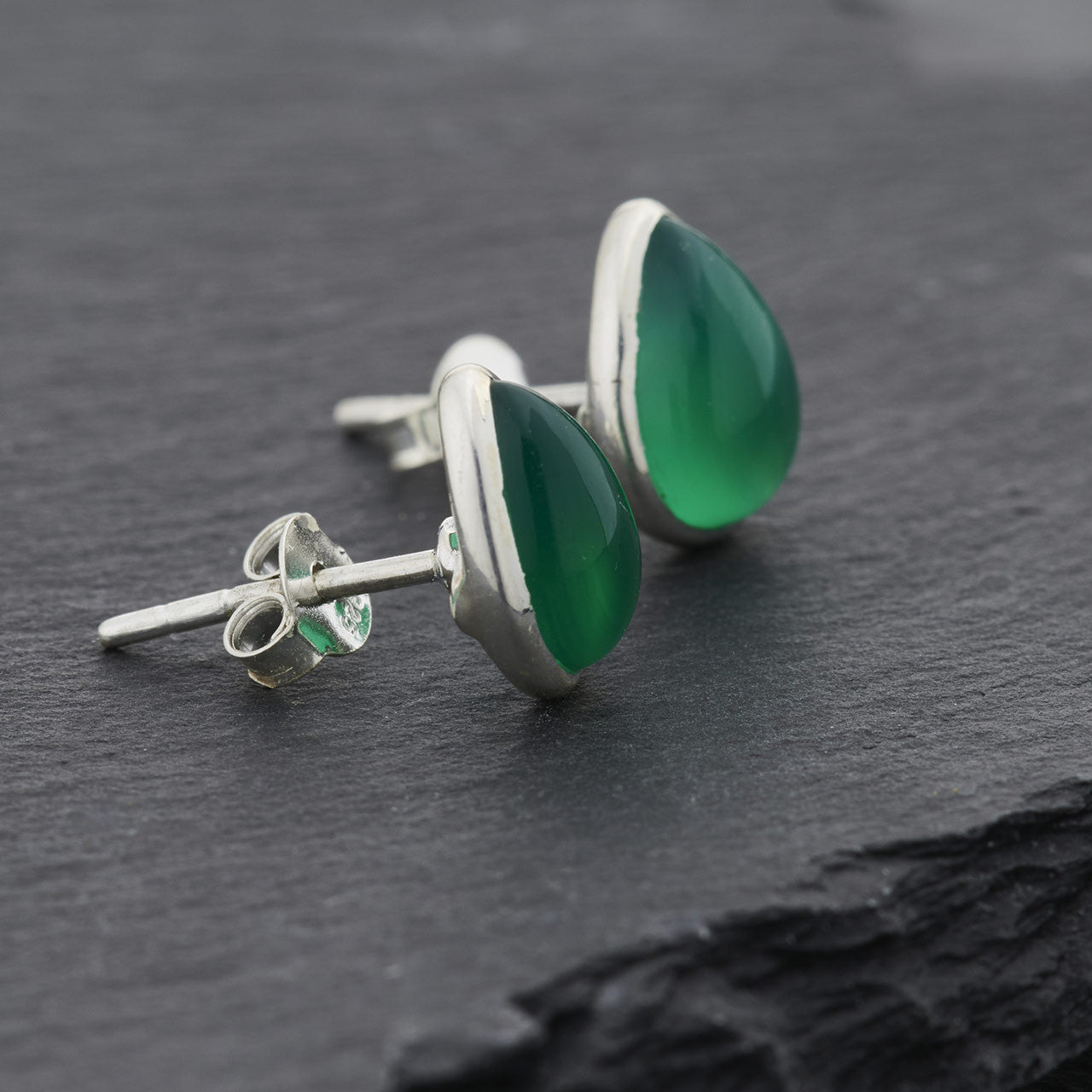 GREEN ONYX EARRINGS STERLING SILVER STUD