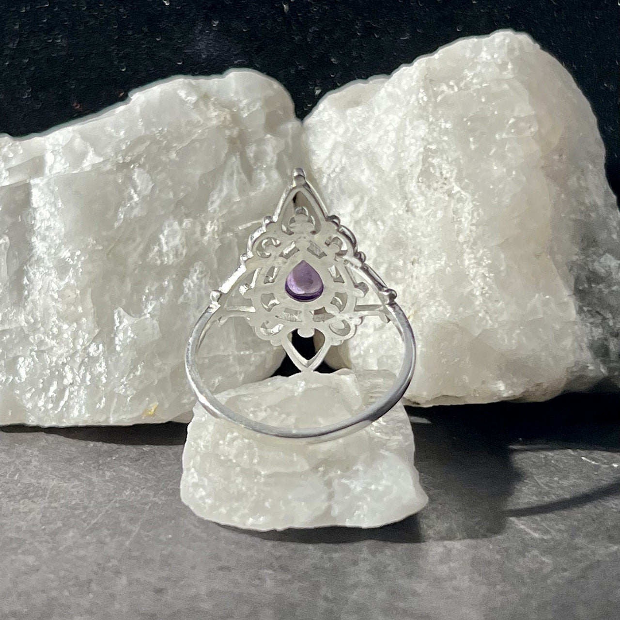 Amethyst Ring POINTY LOTUS