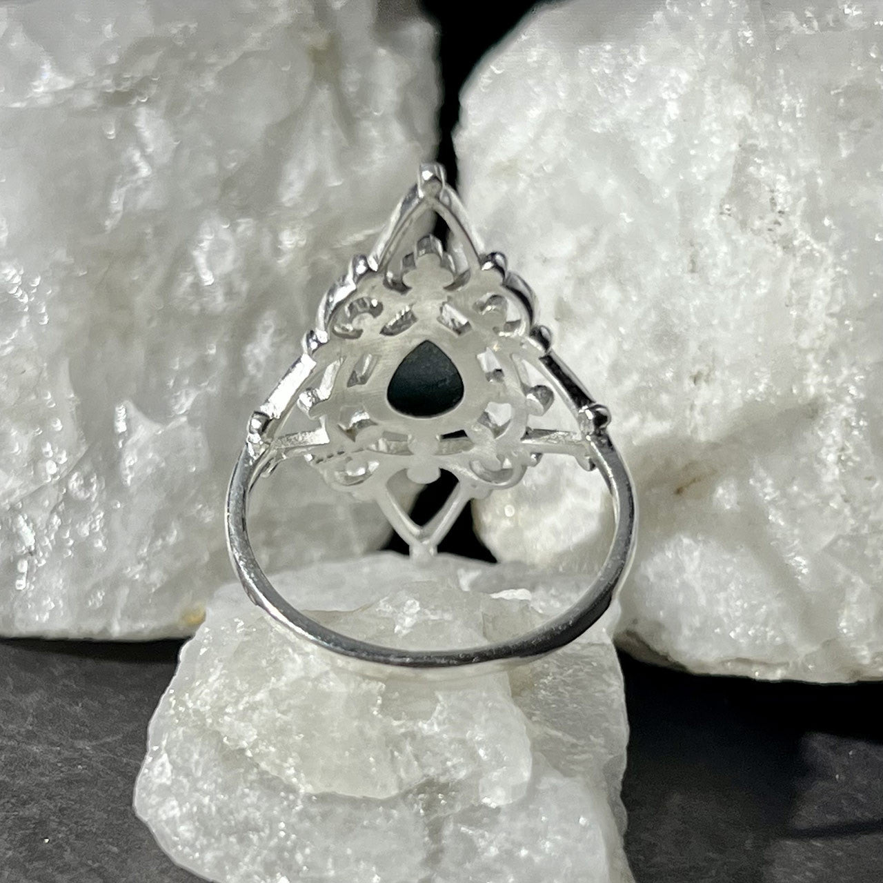 Apatite Ring Pointy Lotus